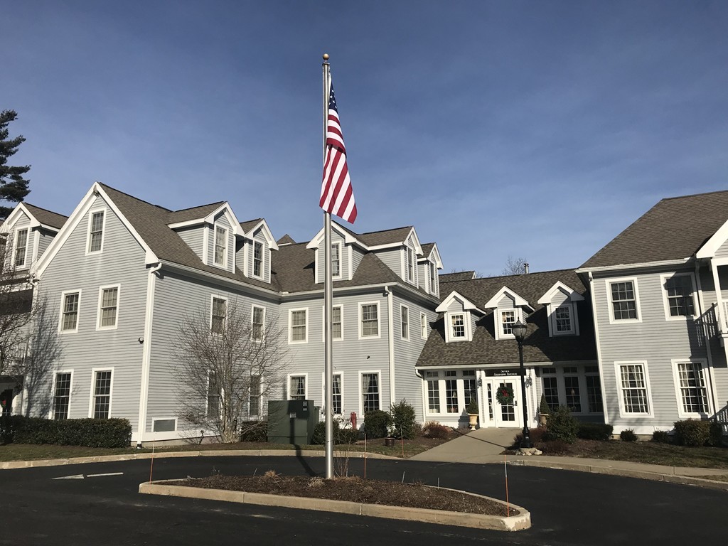 7 Assinippi Avenue, Unit 306 Norwell, MA 02061 - Photo 2 of 20 a front view of a large buildings
