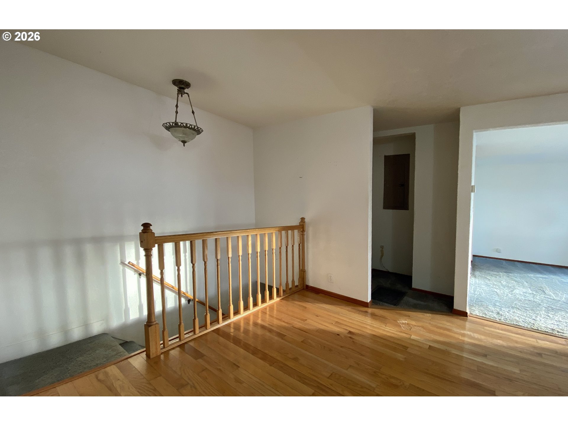 97987 Court Street Brookings, OR 97415 - Photo 20 of 36 Staircase