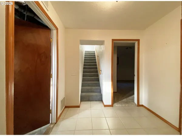 $460,000 | 97987 Court Street, Brookings, OR 97415