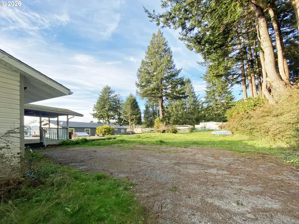 $460,000 | 97987 Court Street, Brookings, OR 97415