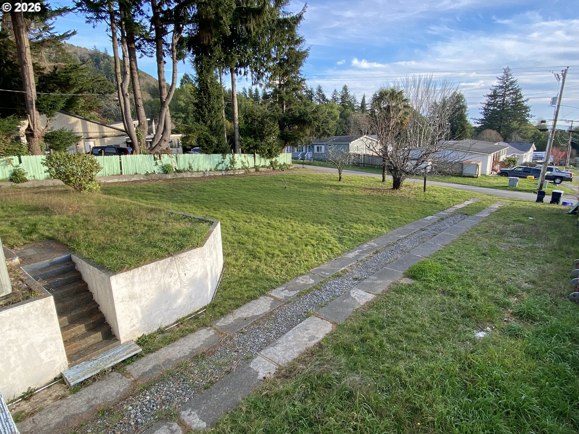 97987 Court Street Brookings, OR 97415 - Photo 4 of 36 Yard