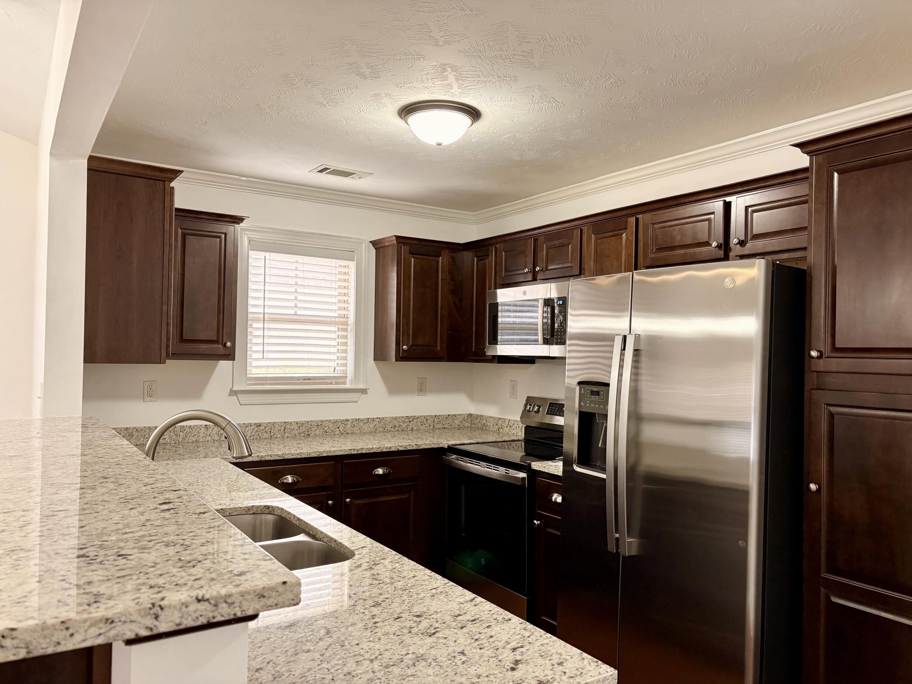 375 Connor Circle Evans, GA 30809 - Photo 5 of 32 kitchen