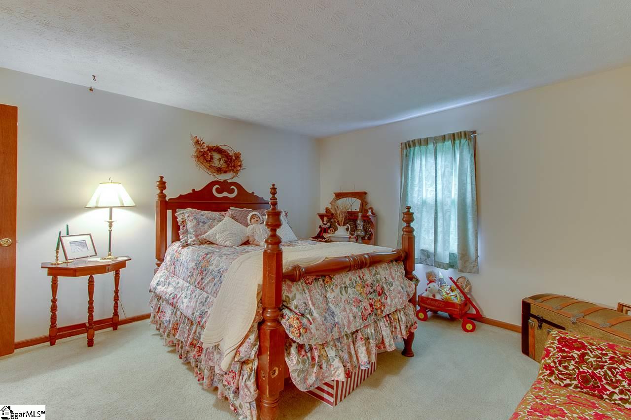 214 Ranch Circle Piedmont, SC 29673 - Photo 22 of 30 Gallery Image 22