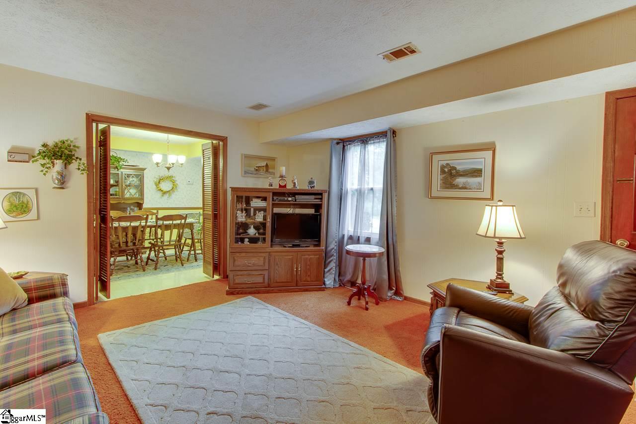 214 Ranch Circle Piedmont, SC 29673 - Photo 8 of 30 Gallery Image 8