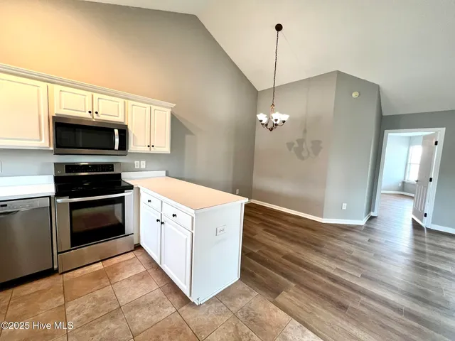 $1,550 | 3817 Merestone Drive, Wilmington, NC 28412