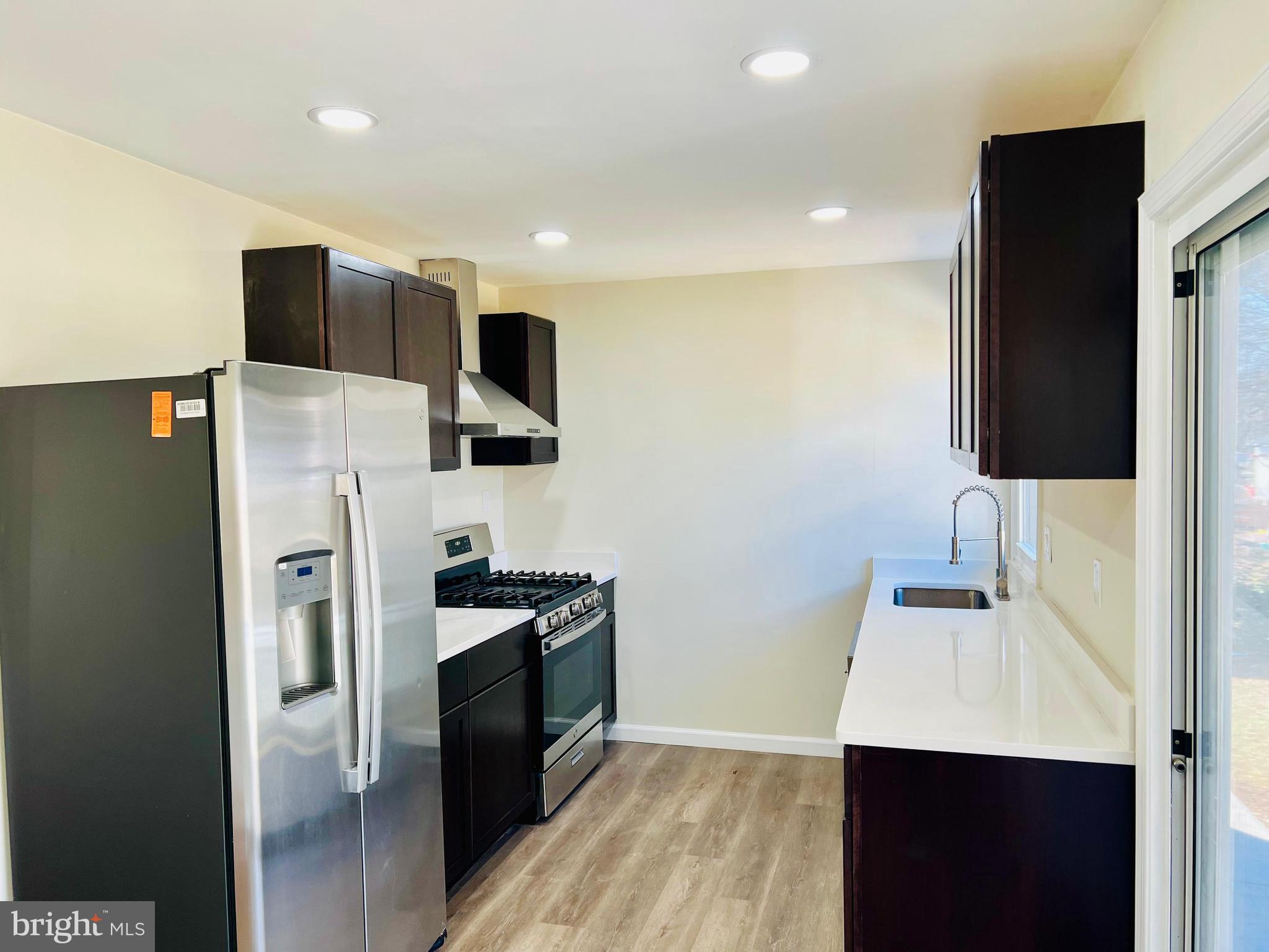 9826 Lomond Drive Manassas, VA 20109 - Photo 13 of 78