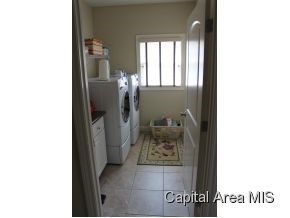 7405 Preston Drive Springfield, IL 62711 - Photo 10 of 13 Gallery Image 10