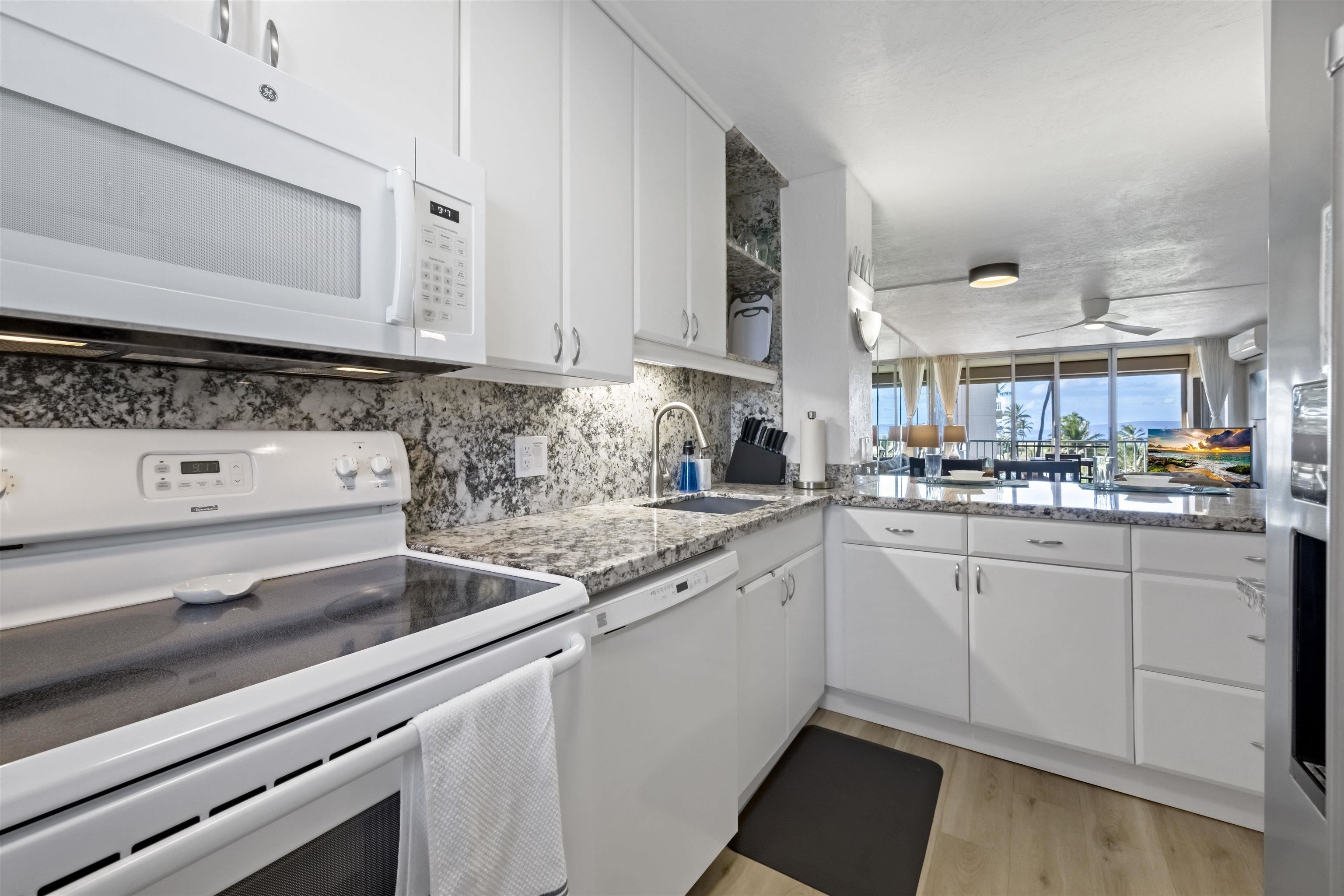 760 South Kihei Road, Unit 326 Kihei, HI 96753 - Photo 8 of 40