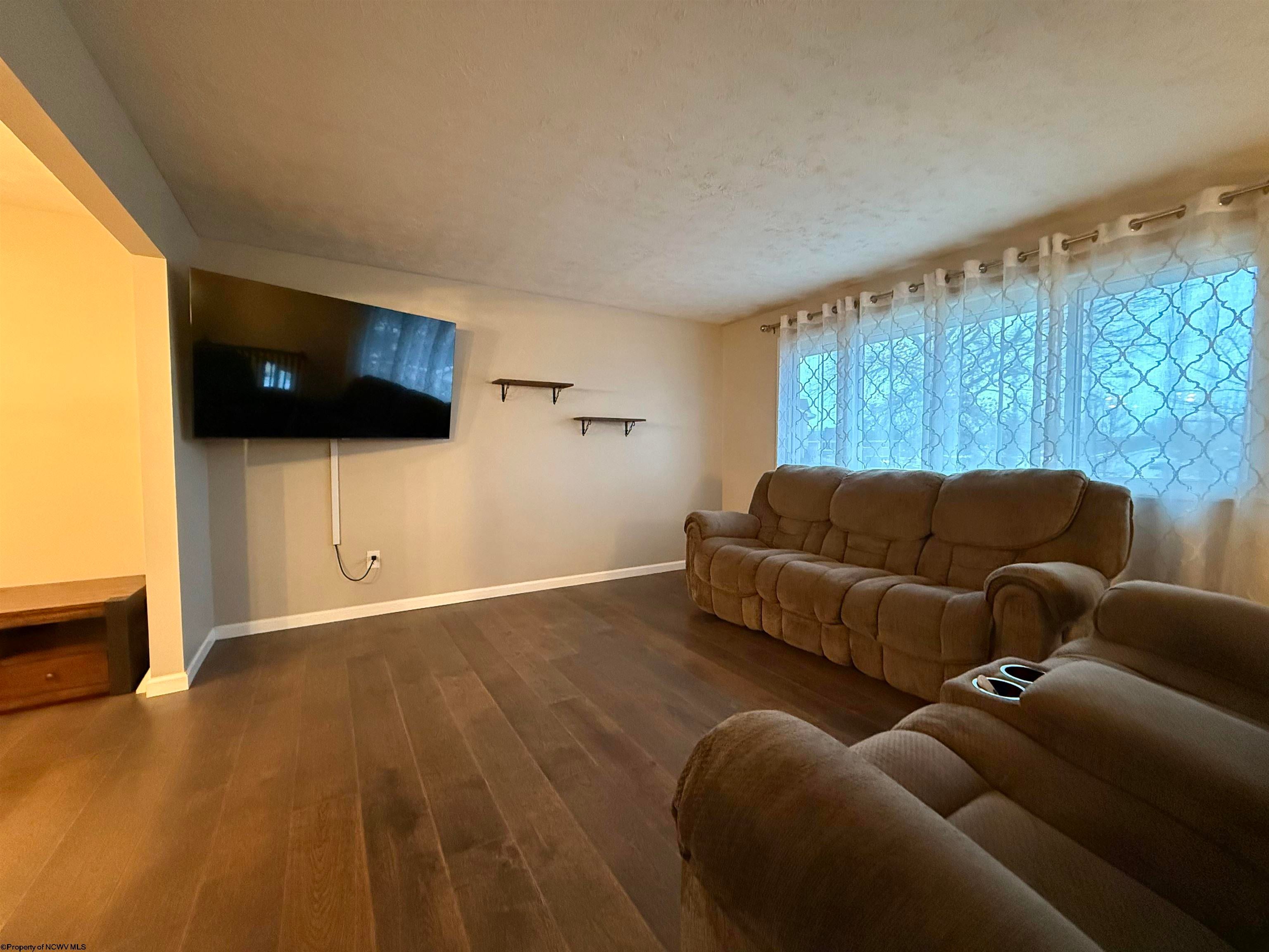 141 Ridgeway Drive Bridgeport, WV 26330 - Photo 14 of 15 Gallery Image 14