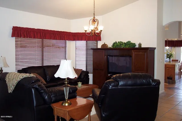 $4,100 | 11018 West Poinsettia Drive, Avondale, AZ 85392