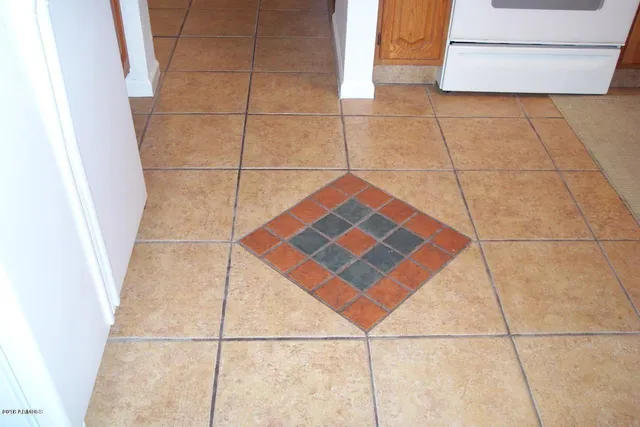 $4,100 | 11018 West Poinsettia Drive, Avondale, AZ 85392