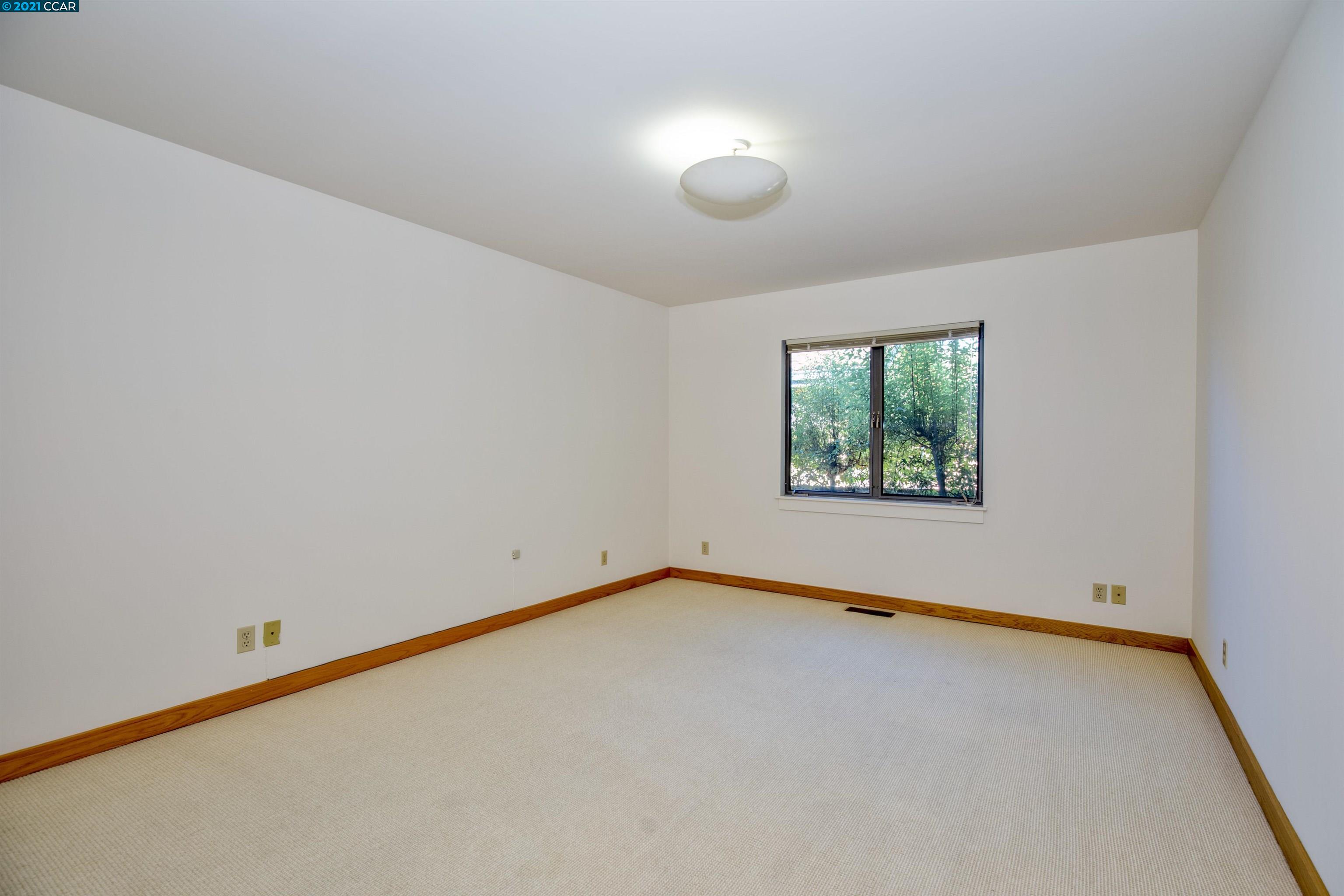 1405 Grand View Drive Berkeley, CA 94705 - Photo 17 of 29