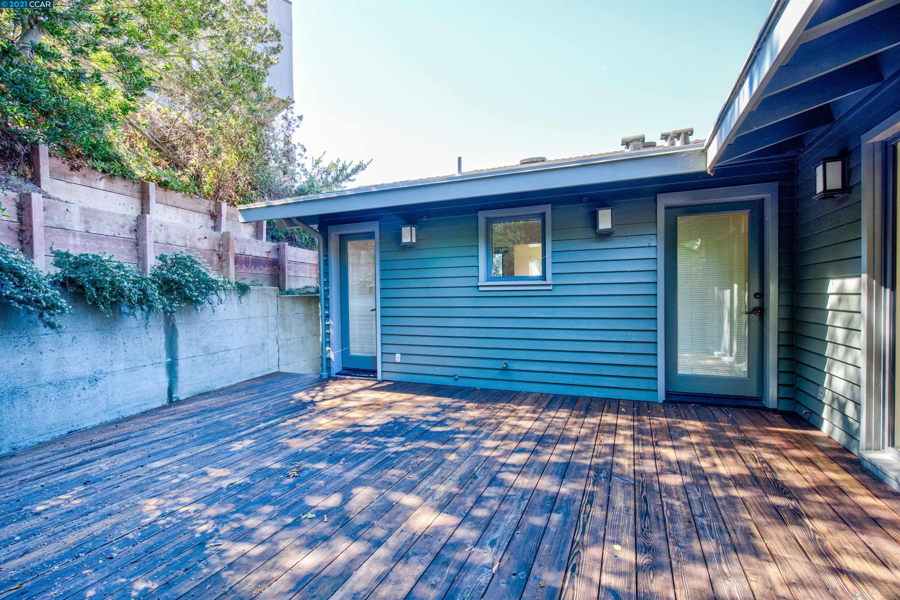 1405 Grand View Drive Berkeley, CA 94705 - Photo 21 of 29