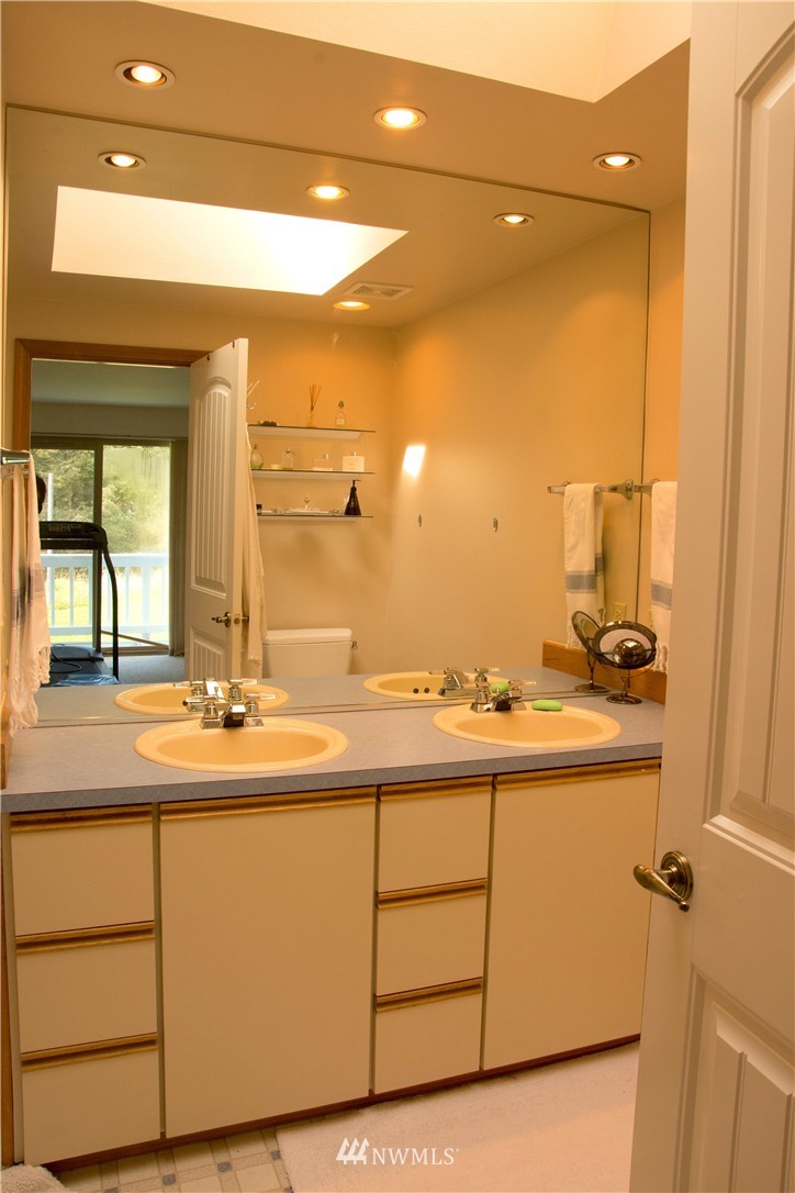 70 Beth Ridge Road Orcas Island, WA 98245 - Photo 18 of 25 Gallery Image 18