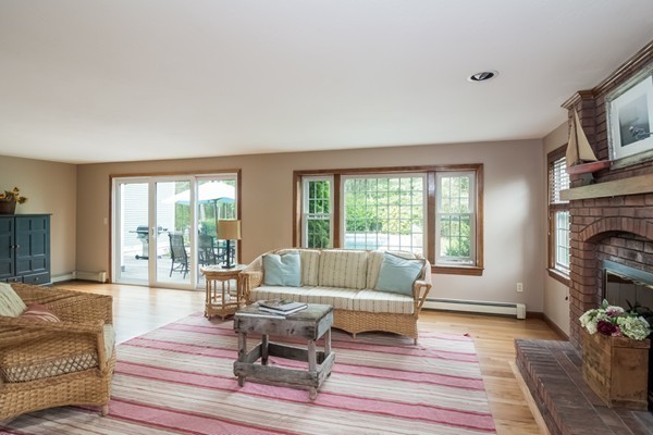 106 R Brook Street Plympton, MA 02367 - Photo 4 of 29 Gallery Image 4