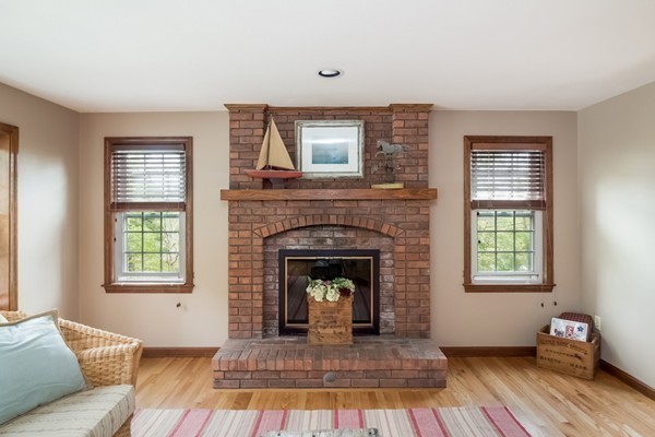 106 R Brook Street Plympton, MA 02367 - Photo 6 of 29 Gallery Image 6