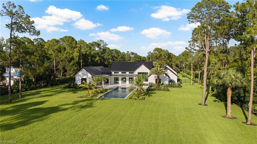 191 29th Street Southwest Naples, FL 34117 - Photo 29 of 41