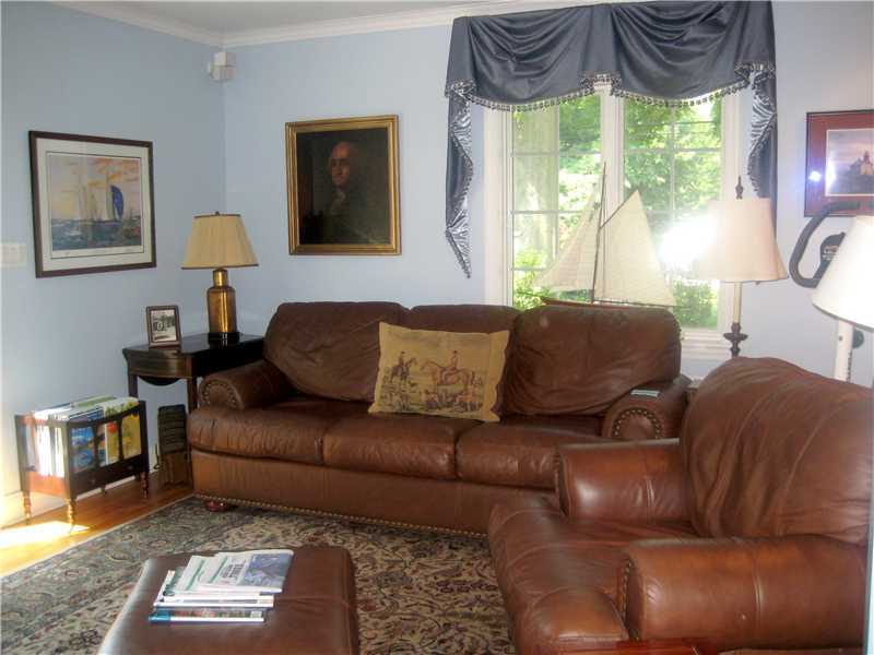 6 Northridge Road Old Greenwich, CT 06870 - Photo 6 of 14 a living room with furniture and a window