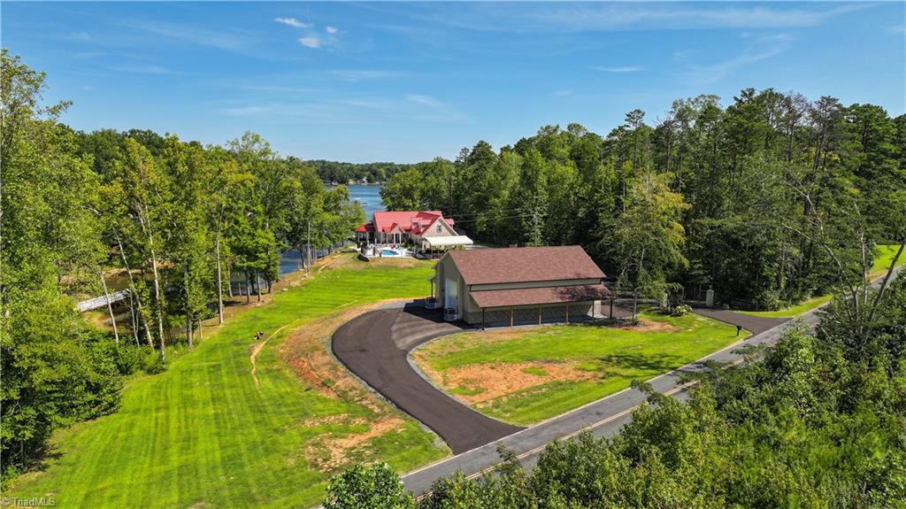 357 Kirkman Road Lexington, NC 27292 - Photo 4 of 50 Gallery Image 4