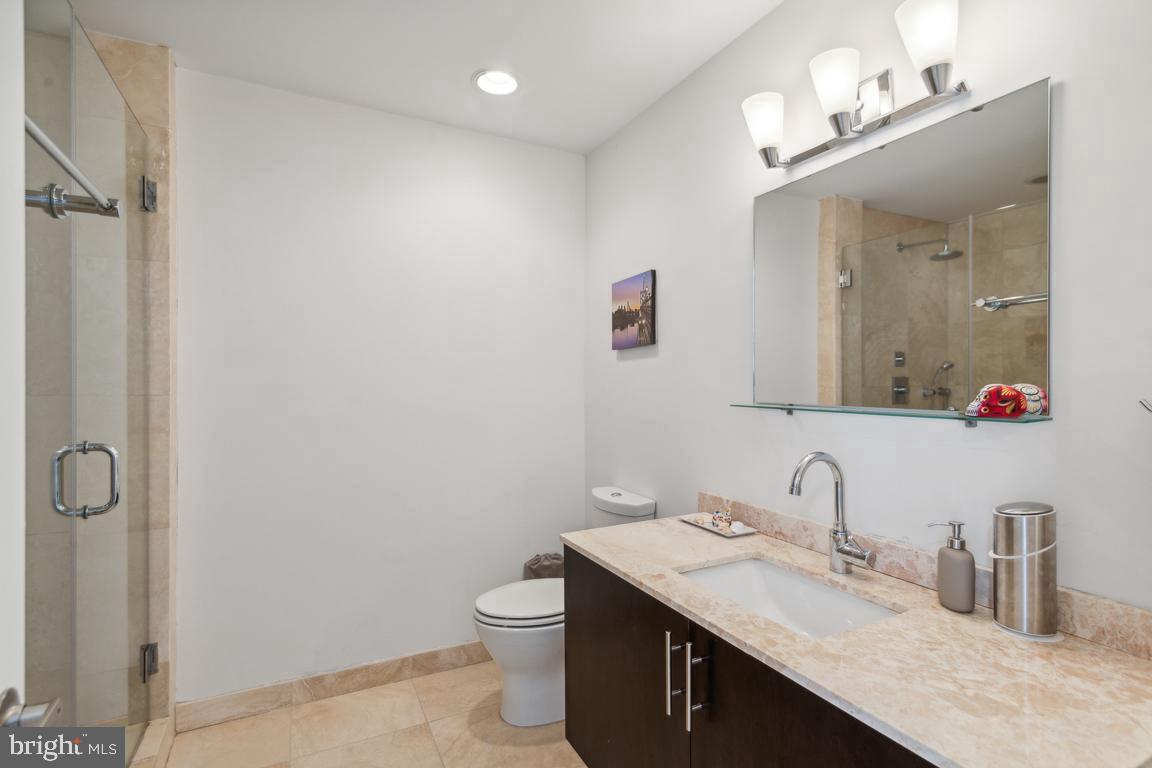 1119 North Howard Street Philadelphia, PA 19123 - Photo 11 of 25 Full Bath 1