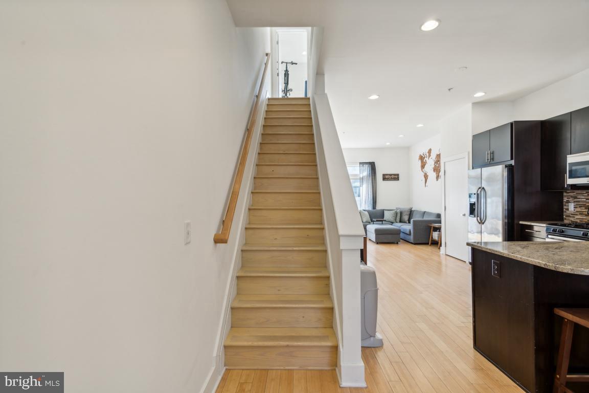 1119 North Howard Street Philadelphia, PA 19123 - Photo 8 of 25