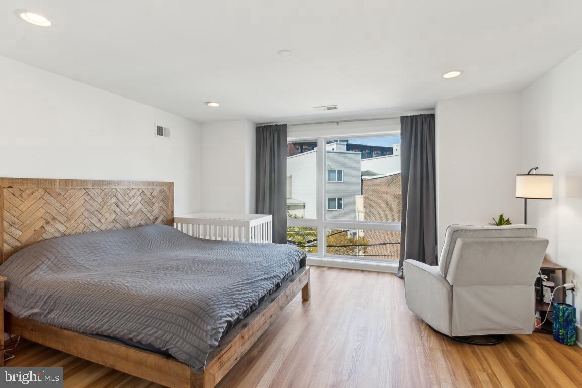 1119 North Howard Street Philadelphia, PA 19123 - Photo 9 of 25 Bedroom 1