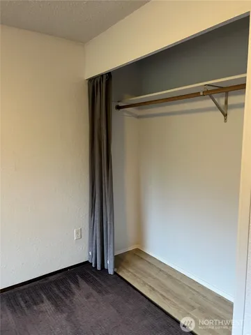 $1,950 | 15422 40th Avenue South, Unit C, Tukwila, WA 98188