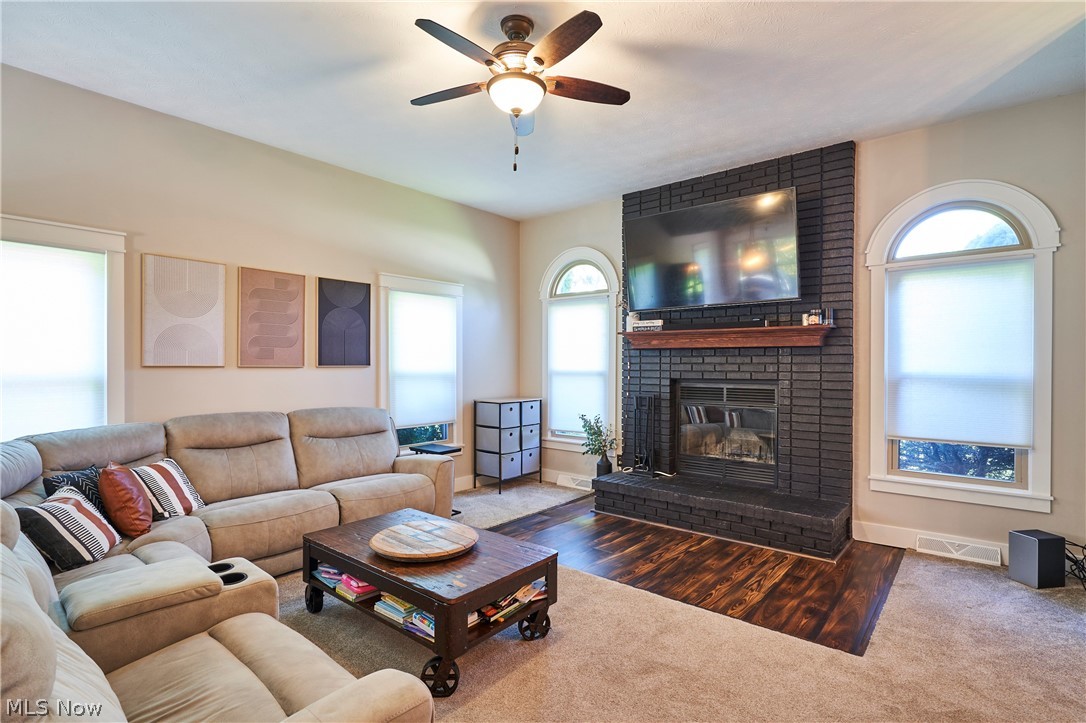7590 Morley Road Mentor, OH 44060 - Photo 4 of 27