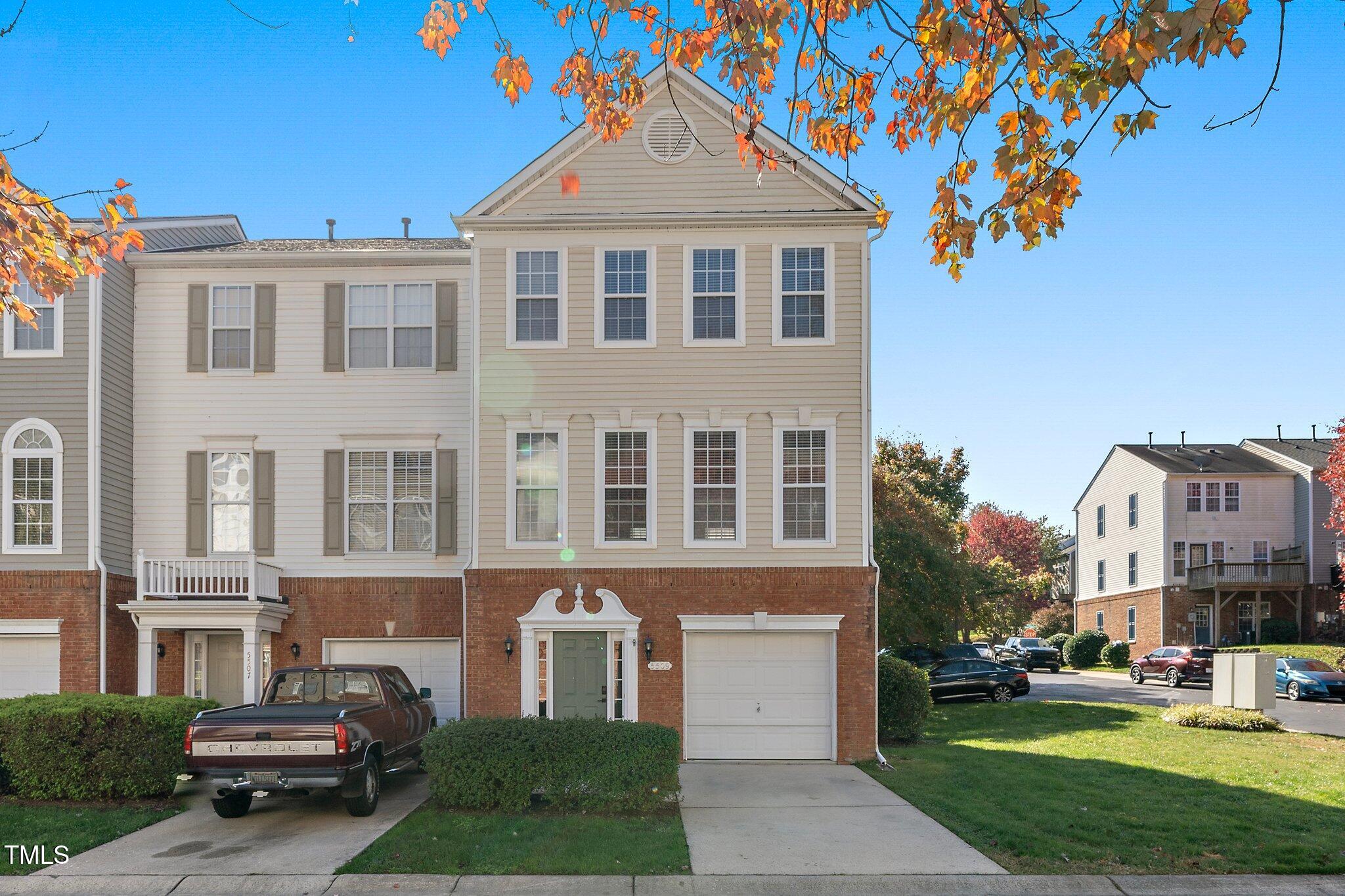 5509 Red Robin Road Raleigh, NC 27613 - Photo 2 of 28 2-web-or-mls-5509 Red Robin (24 of 28) c