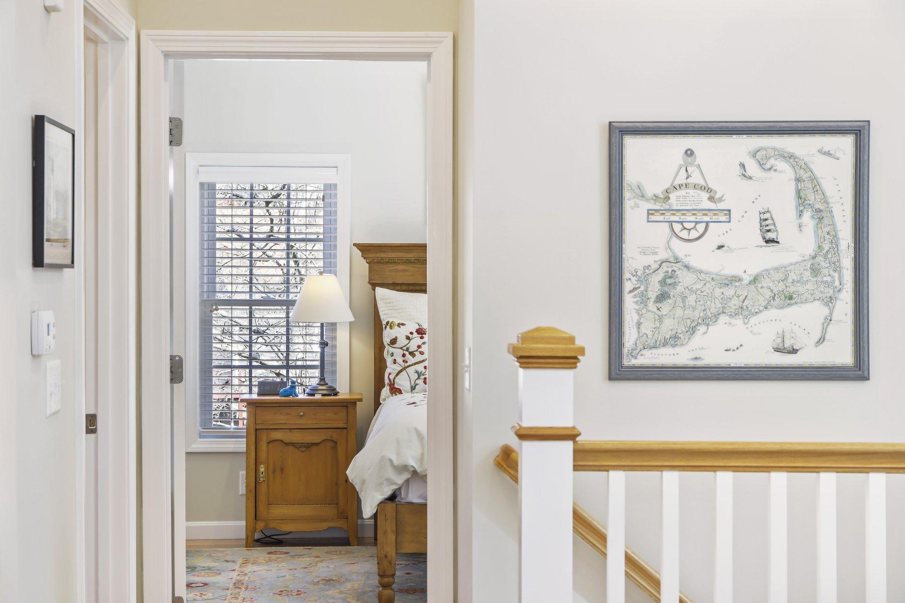50 Katie Ford Road Chatham, MA 02633 - Photo 11 of 29 Entry to first floor master suite