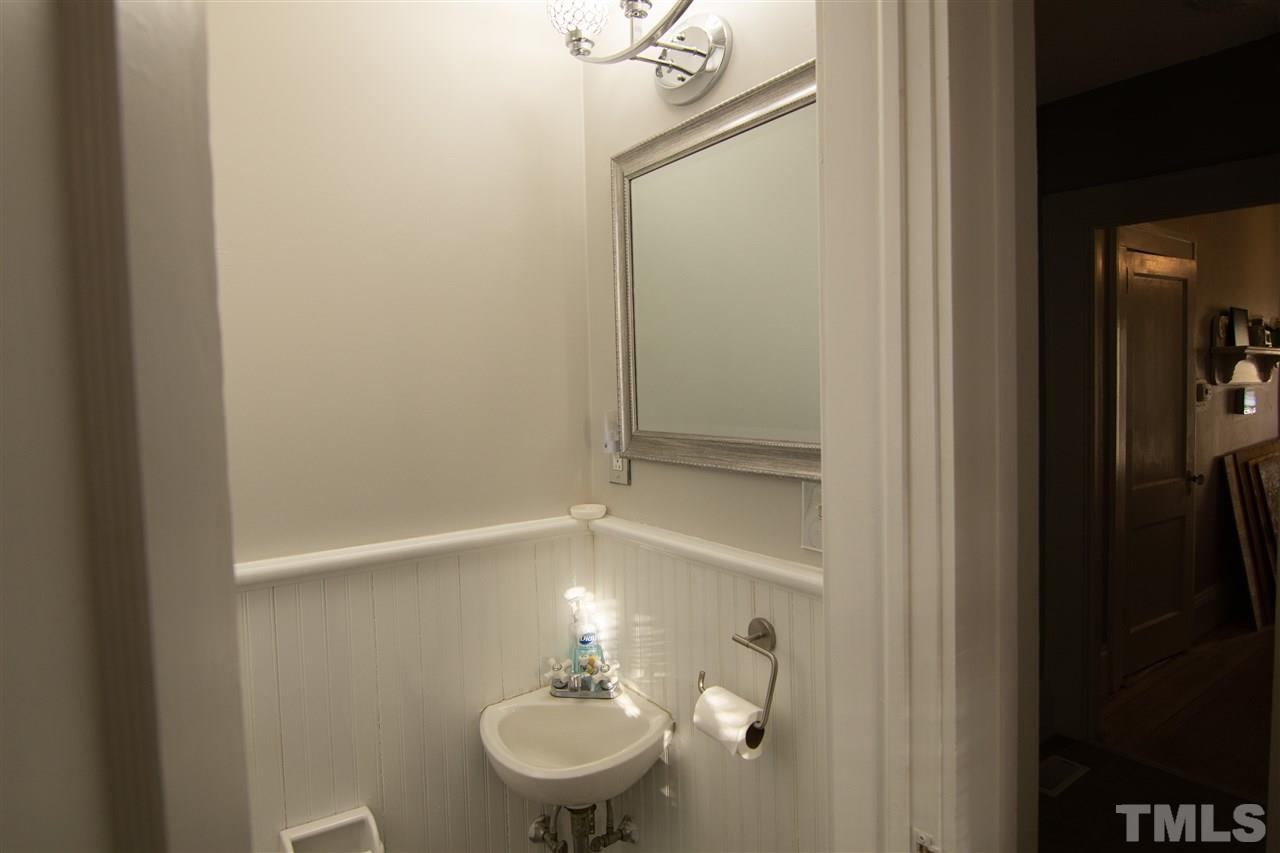 108 Rolling Road Burlington, NC 27217 - Photo 12 of 21 Gallery Image 12