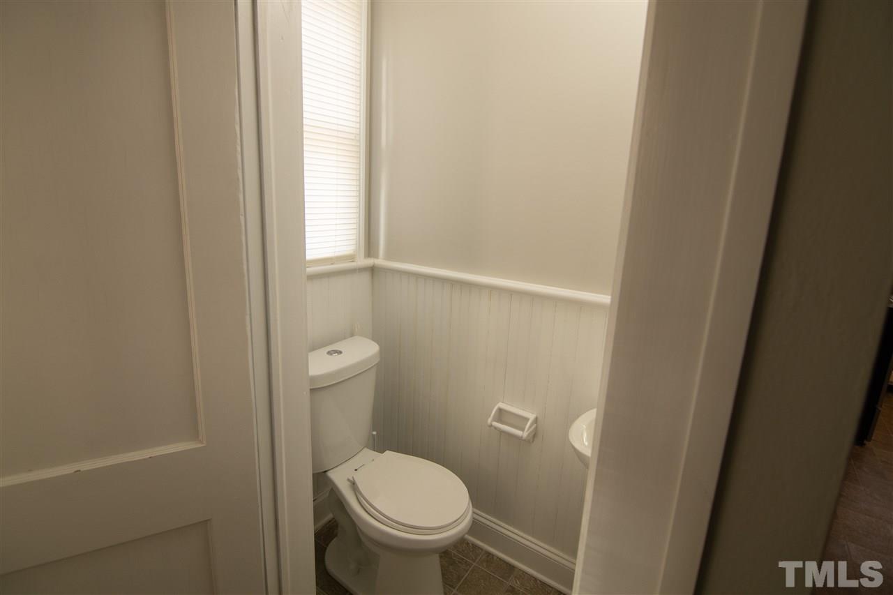 108 Rolling Road Burlington, NC 27217 - Photo 13 of 21 Gallery Image 13