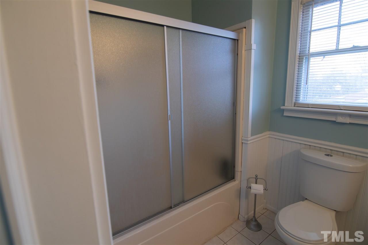 108 Rolling Road Burlington, NC 27217 - Photo 19 of 21 Gallery Image 19