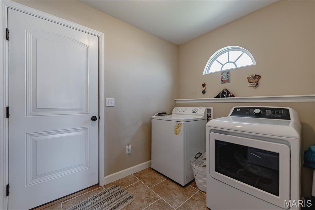 290 Shadowbrooke Troy, IL 62294 - Photo 14 of 53