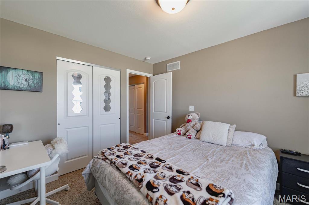 290 Shadowbrooke Troy, IL 62294 - Photo 23 of 53