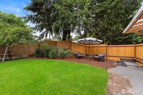 $1,525,000 | 14303 102nd Avenue Northeast, Kirkland, WA 98034