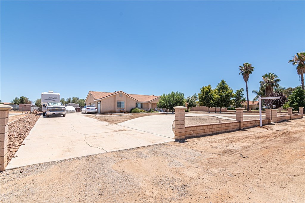 25805 McLaughlin Road Menifee, CA 92585 - Photo 1 of 34