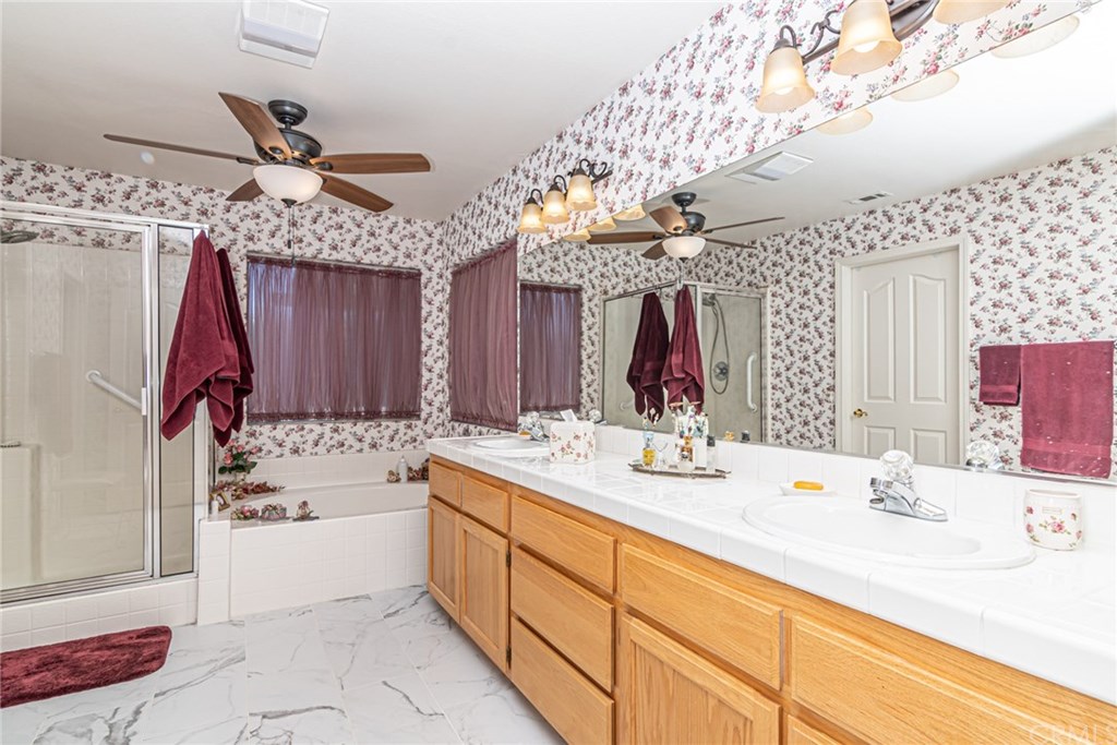 25805 McLaughlin Road Menifee, CA 92585 - Photo 7 of 34