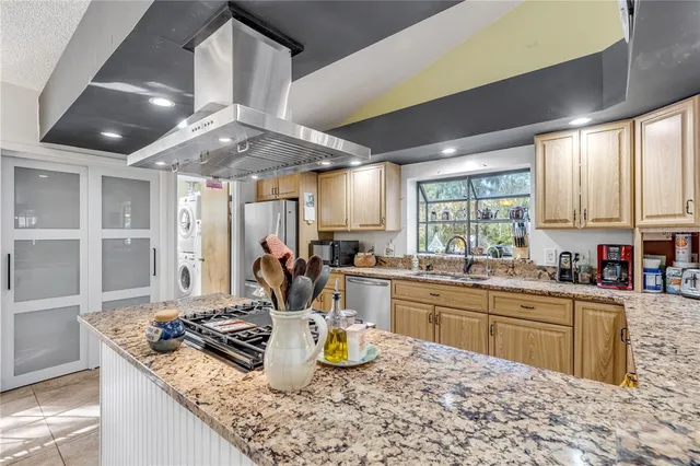 $650,000 | 1798 Hideaway Lane, Edgewater, FL 32132