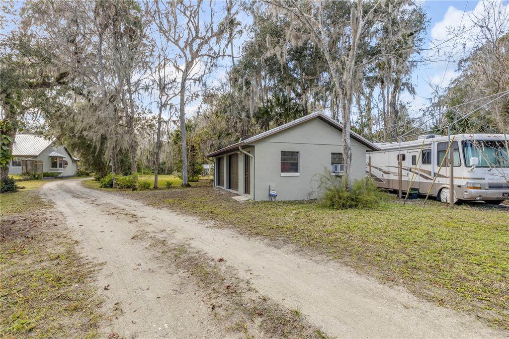 1798 Hideaway Lane Edgewater, FL 32132 - Photo 7 of 99