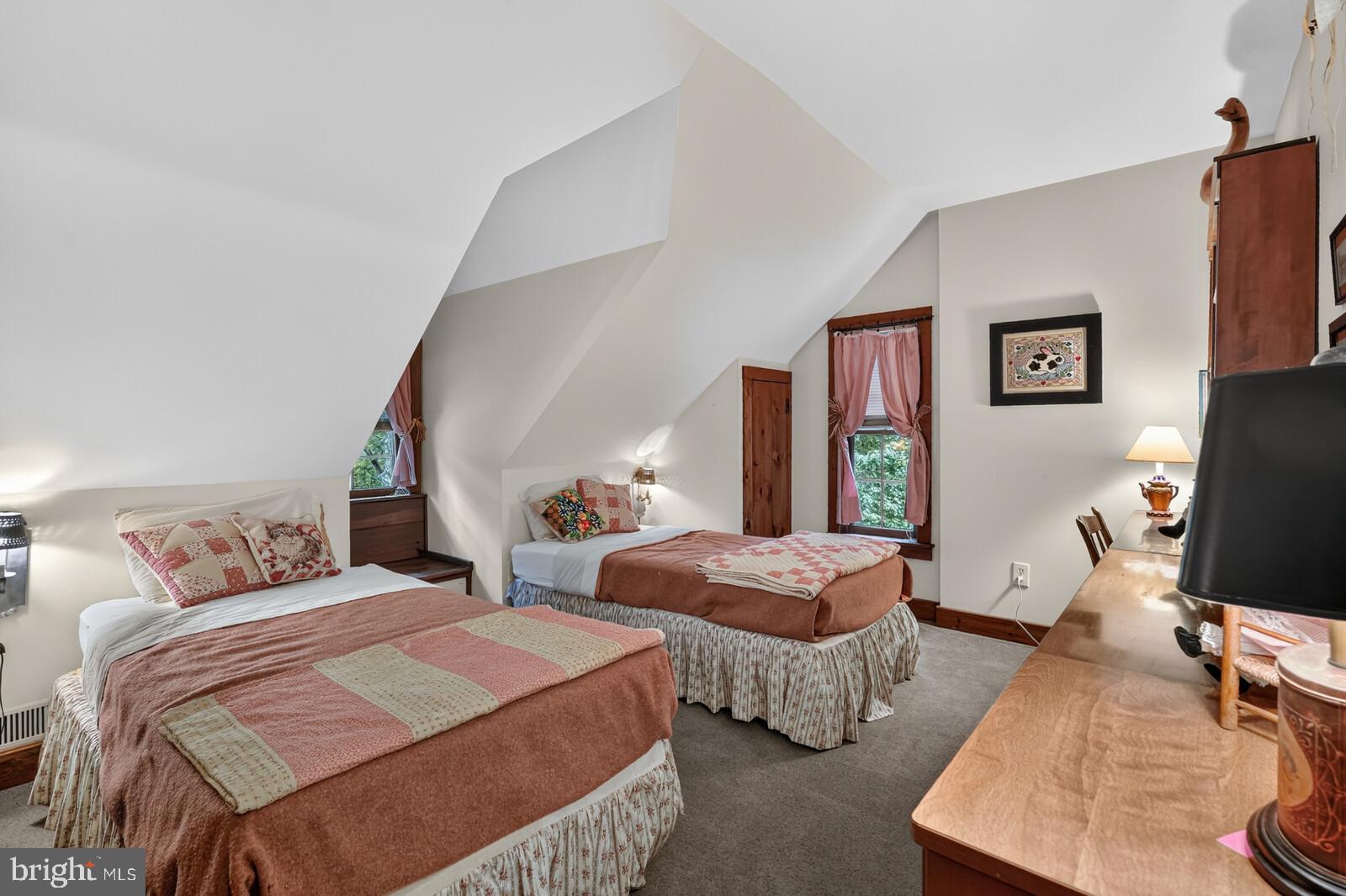 4915 Sundown Road Gaithersburg, MD 20882 - Photo 50 of 64 Bedroom #7 (3rd level)