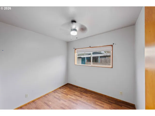 $349,000 | 3123 Oak Street, North Bend, OR 97459