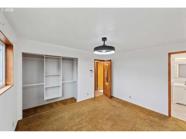 $349,000 | 3123 Oak Street, North Bend, OR 97459