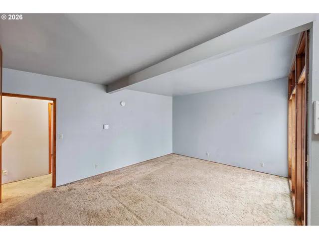 $349,000 | 3123 Oak Street, North Bend, OR 97459