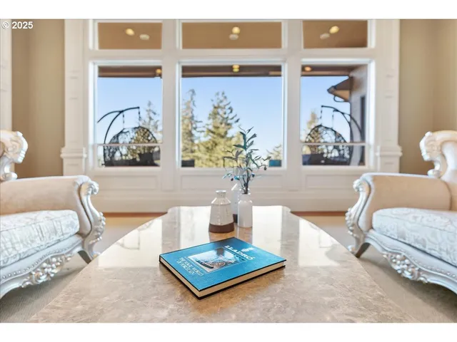 $1,399,000 | 1587 Southwest Walters Loop, Gresham, OR 97080