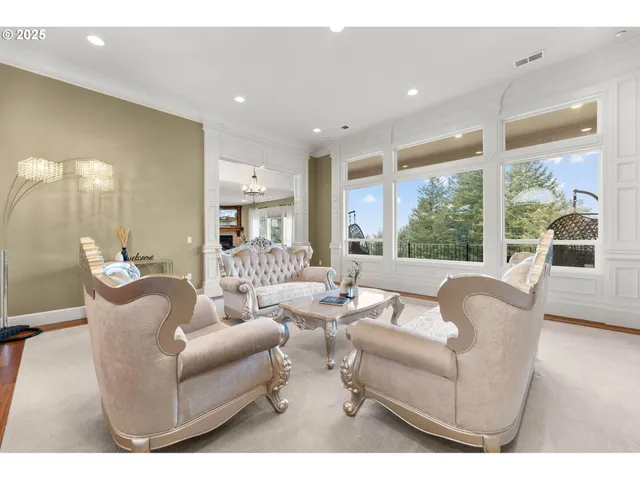 $1,399,000 | 1587 Southwest Walters Loop, Gresham, OR 97080