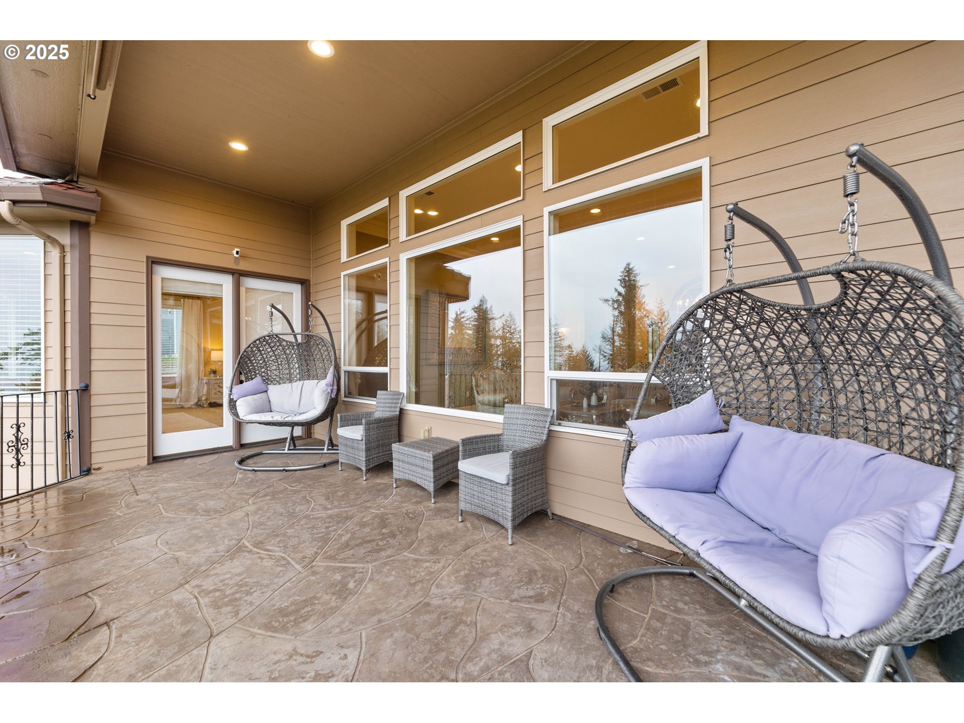 1587 Southwest Walters Loop Gresham, OR 97080 - Photo 20 of 47