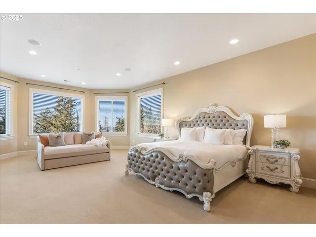 $1,399,000 | 1587 Southwest Walters Loop, Gresham, OR 97080