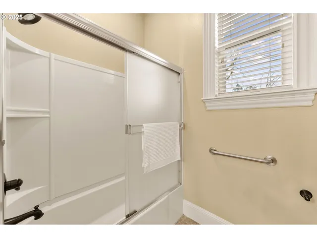 $1,399,000 | 1587 Southwest Walters Loop, Gresham, OR 97080