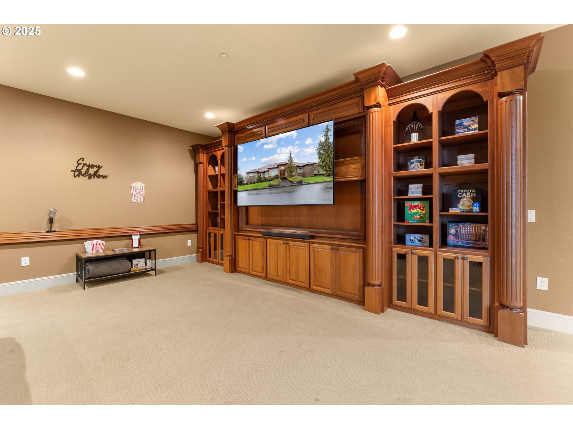 1587 Southwest Walters Loop Gresham, OR 97080 - Photo 36 of 47